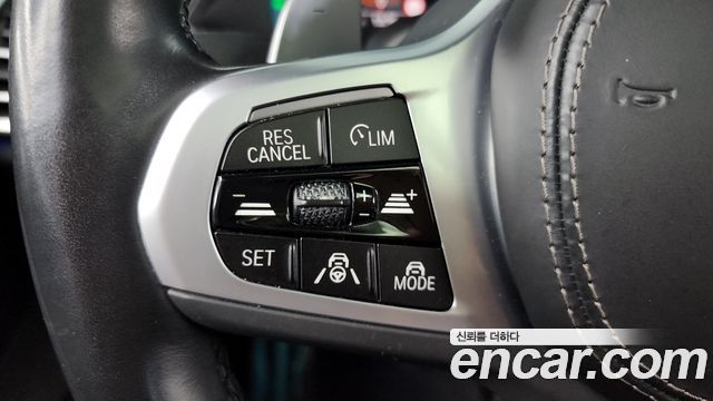 BMW X6 (G06) xDrive40i M Sport 2023 — фото 17