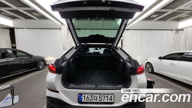 BMW X6 (G06) xDrive40i M Sport 2023 — фото 20