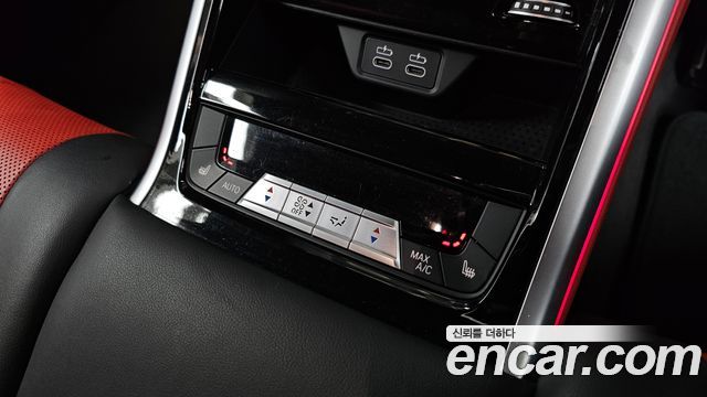 BMW 8 Series (G15) 840i xDrive M Sport Gran Coupe First Edition 2020 — фото 19