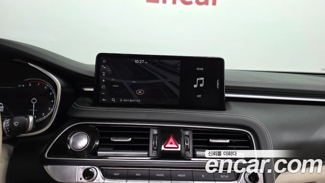 Genesis G70 Gasoline 2.0T 2WD 2021 — фото 16