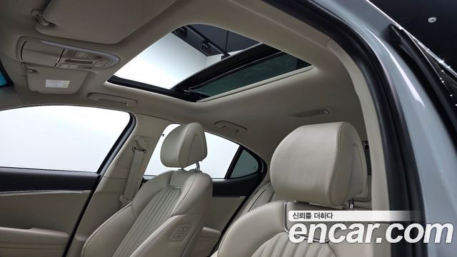 Genesis G70 Gasoline 2.0T 2WD 2021 — фото 17