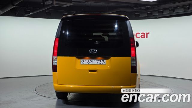 Hyundai Staria L3.5 Tourer 9-Seater Modern 2022 — фото 4