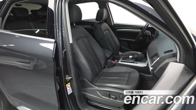 Audi Q5 (FY) 40 TDI Quattro Sportback 2021 — фото 10
