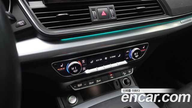 Audi Q5 (FY) 40 TDI Quattro Sportback 2021 — фото 17