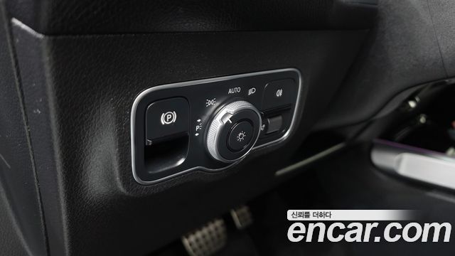 Mercedes-Benz GLB-Class (X247) GLB250 4MATIC 2022 — фото 12