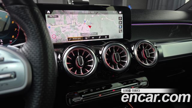 Mercedes-Benz GLB-Class (X247) GLB250 4MATIC 2022 — фото 13
