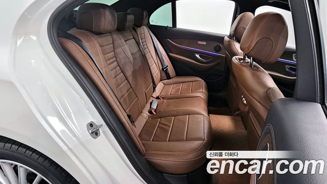 Mercedes-Benz E-Class (W213) E250 Exclusive 2022 — фото 12