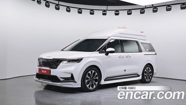 Kia Carnival (IV) Gasoline 9-seater Limousine(Special vehicle) 2023 — фото 1