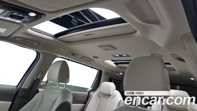 Kia Carnival (IV) HEV 9seater Signature 2024 — фото 18