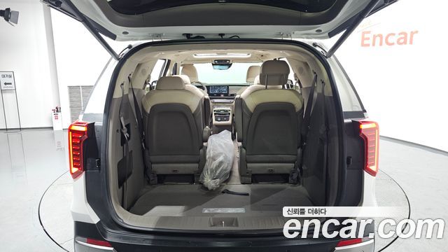 Kia Carnival (IV) HEV 9seater Signature 2024 — фото 20