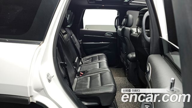 Jeep Grand Cherokee 3.6 Limited WK2 2018 — фото 11