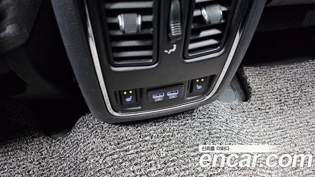 Jeep Grand Cherokee 3.6 Limited WK2 2018 — фото 19