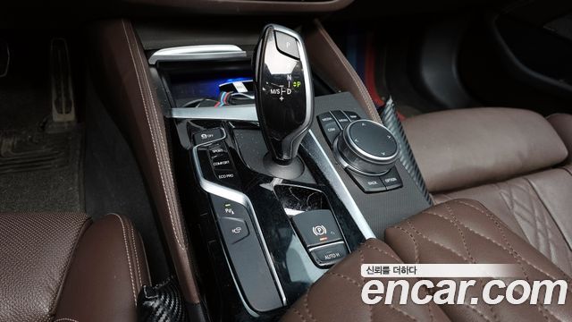 BMW 5 Series (G30) 530i M Sport Package Plus 2019 — фото 9
