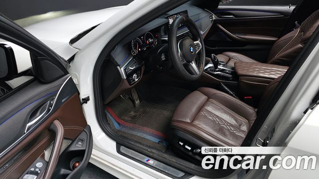 BMW 5 Series (G30) 530i M Sport Package Plus 2019 — фото 11