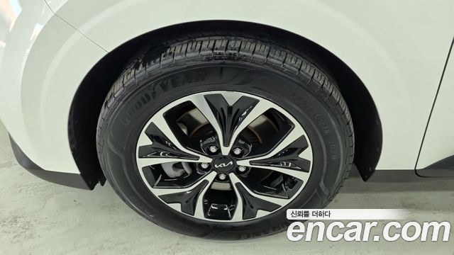 Kia Carnival (IV) Diesel 9-Seater Prestige 2023 — фото 5