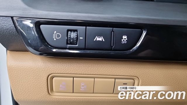 Kia Carnival (IV) Diesel 9-Seater Prestige 2023 — фото 21