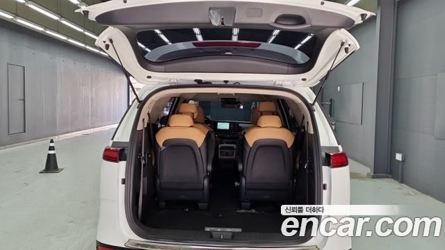 Kia Carnival (IV) Diesel 9-Seater Prestige 2023 — фото 22