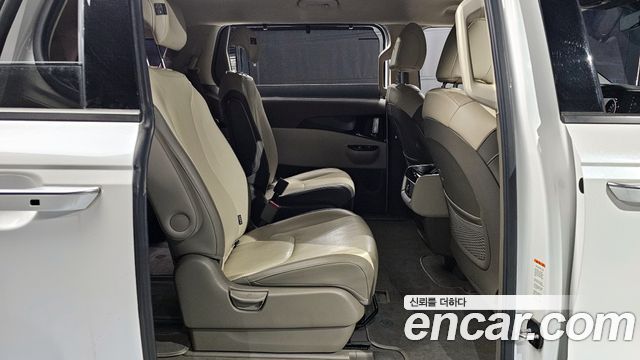 Kia Carnival (IV) Diesel 9-Seater Noblesse 2021 — фото 12
