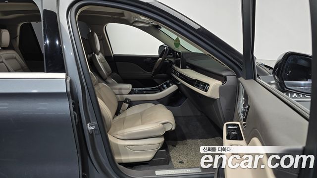 Lincoln Aviator (II) 3.0 Reserve  AWD 2023 — фото 11