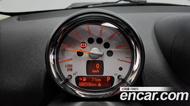 MINI Cooper D Countryman Standard 1st 2013 — фото 8