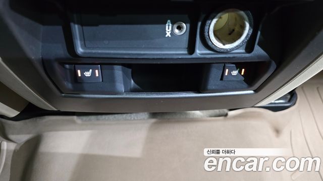 Land Rover Discovery 4 3.0 SDV6 SE 2013 — фото 18