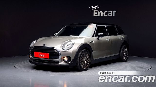 MINI Cooper Clubman Standard 2nd 2018 — фото 1
