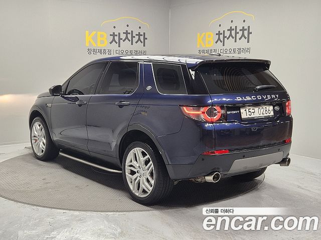 Land Rover Discovery Sport 2.0 TD4 SE 2016 — фото 6