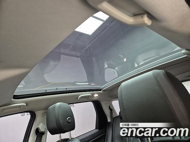 Land Rover Discovery Sport 2.0 TD4 SE 2016 — фото 17