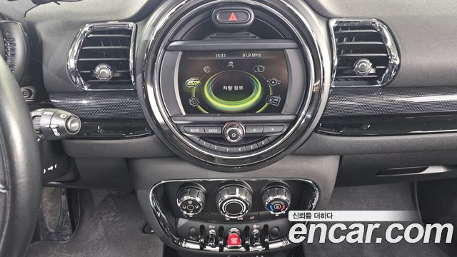 MINI Cooper D Clubman Standard 2nd 2016 — фото 14