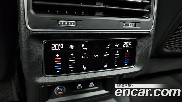 Audi Q8 (4M) 45 TDI Quattro Premium 2022 — фото 19