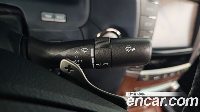 Lexus LS460 SPORT XF40 2011 — фото 19