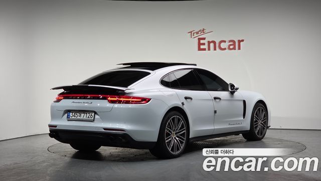 Porsche Panamera (971) 4.0 Turbo 2018 — фото 2