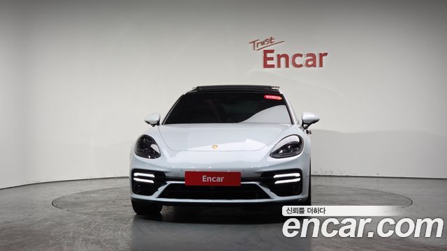 Porsche Panamera (971) 4.0 Turbo 2018 — фото 3