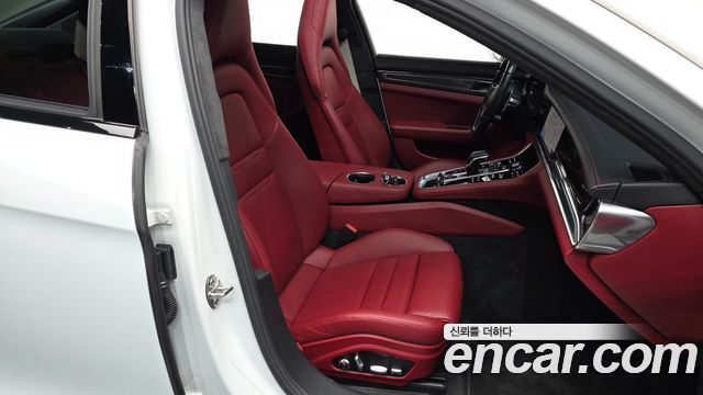 Porsche Panamera (971) 4.0 Turbo 2018 — фото 10