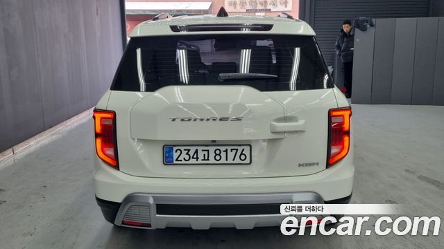 KG Mobility (SsangYong) Torres Gasoline 1.5 4WD T7 2025 — фото 4