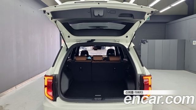 KG Mobility (SsangYong) Torres Gasoline 1.5 4WD T7 2025 — фото 21