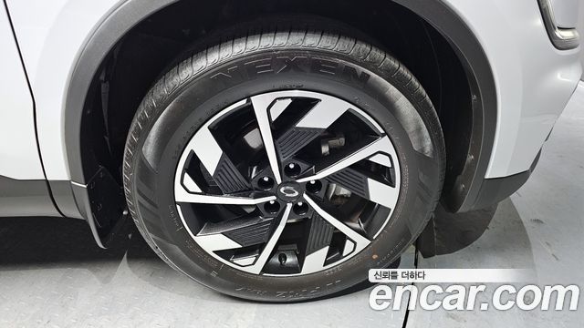 Renault Korea QM6 Quest 2.0 LPe LE 2WD 2024 — фото 5