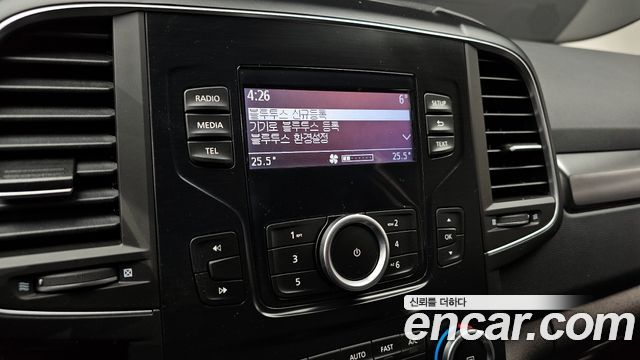 Renault Korea QM6 Quest 2.0 LPe LE 2WD 2024 — фото 15