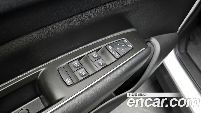Renault Korea QM6 Quest 2.0 LPe LE 2WD 2024 — фото 17