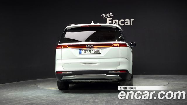 Kia Carnival (IV) Gasoline 7-Seater Signature 2023 — фото 4