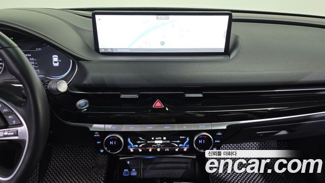 Genesis G80 (RG3) Gasoline 2.5 Turbo AWD 2022 — фото 14