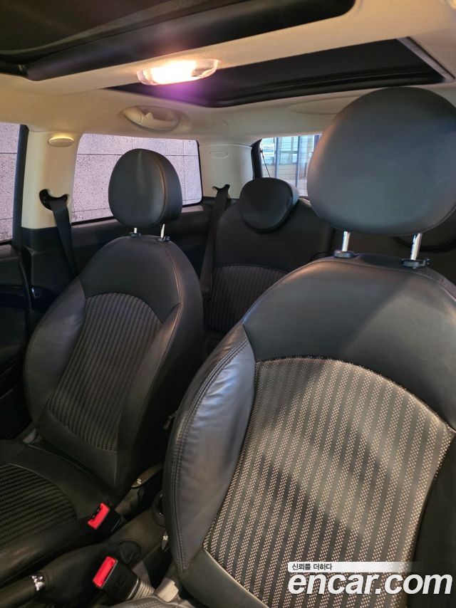 MINI Cooper D Standard 2nd 2013 — фото 20