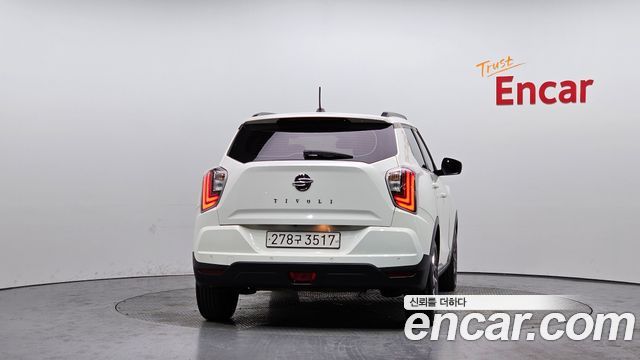 KG Mobility (SsangYong) Very New Tivoli Gasoline 1.5 2WD V3 2022 — фото 4