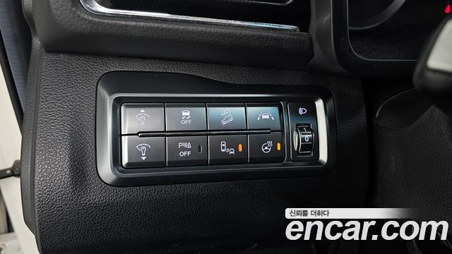KG Mobility (SsangYong) Very New Tivoli Gasoline 1.5 2WD V3 2022 — фото 14