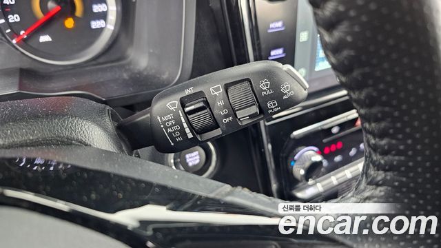 KG Mobility (SsangYong) Very New Tivoli Gasoline 1.5 2WD V3 2022 — фото 17