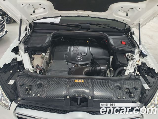 Mercedes-Benz GLE-Class (W167) GLE300d 4MATIC 2021 — фото 6