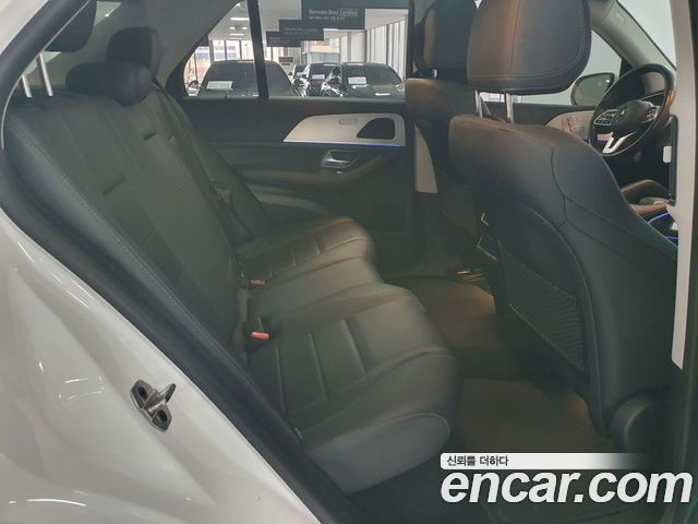Mercedes-Benz GLE-Class (W167) GLE300d 4MATIC 2021 — фото 10
