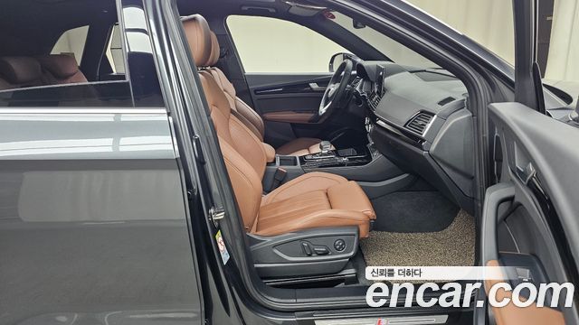 Audi Q5 (FY) 45 TFSI Quattro Premium 2022 — фото 11