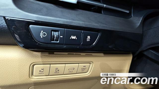 Kia Carnival (IV) Diesel 9-Seater Noblesse 2023 — фото 18