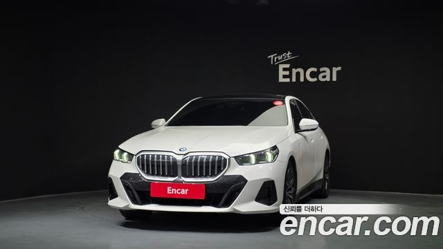 BMW 5 Series (G60) 520i M Sport 2025 — фото 3